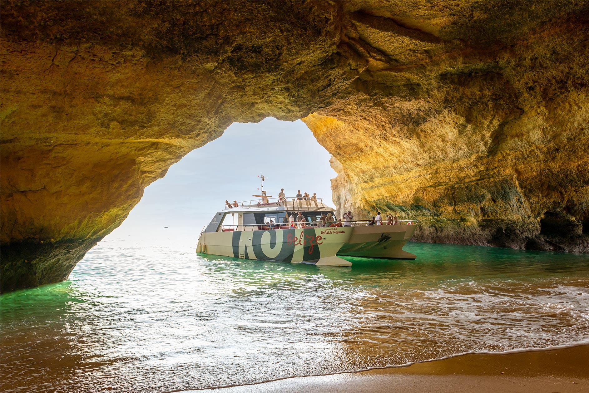Cueva de Benagil y Costa – Tour en Catamarán
